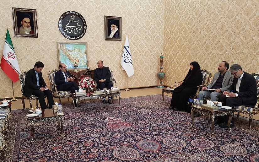 Embajador de Nicaragua en Irán se reúne con diputados iraníes