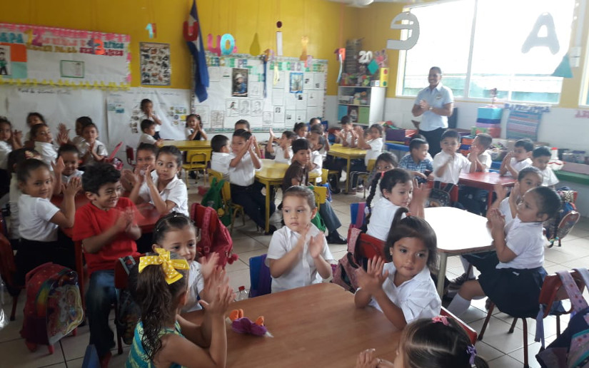 La enseñanza no se detiene en colegios del país