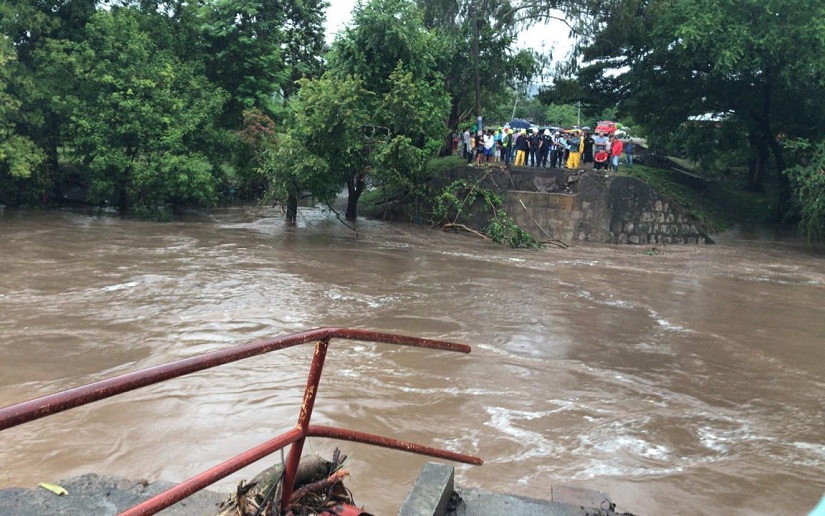 Gobierno atento a Onda Tropical Número 9