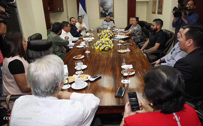 GRULAC y embajadores de C.A. denuncian secuestro de 400 transportistas en tranque de Jinotepe