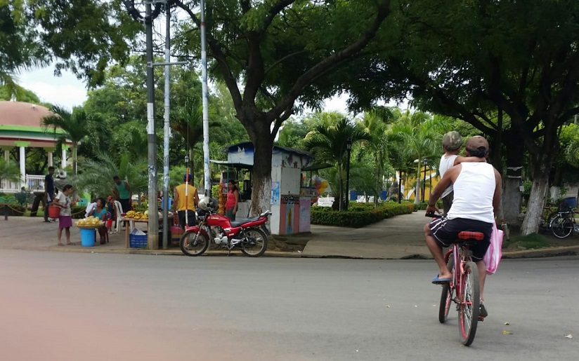 En Nindirí los comerciantes han reanudado sus actividades