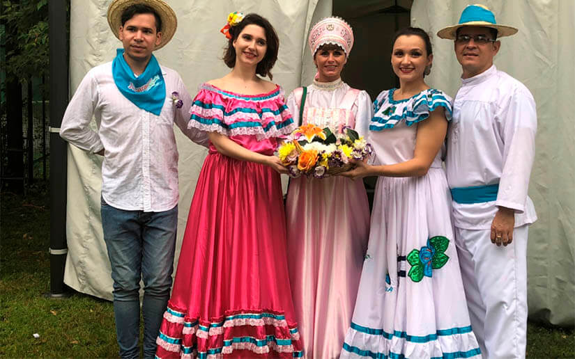 Celebran en Moscú el 19 de Julio Victorioso