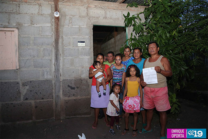 Finalizan 11 años de inseguridad jurídica para familias del barrio Sor María Romero  