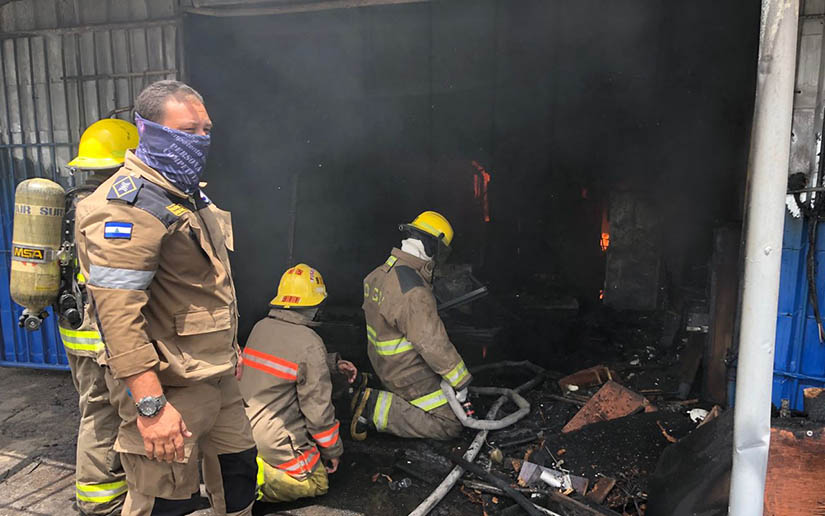 Bomberos atendieron incendio de viviendas en Rivas