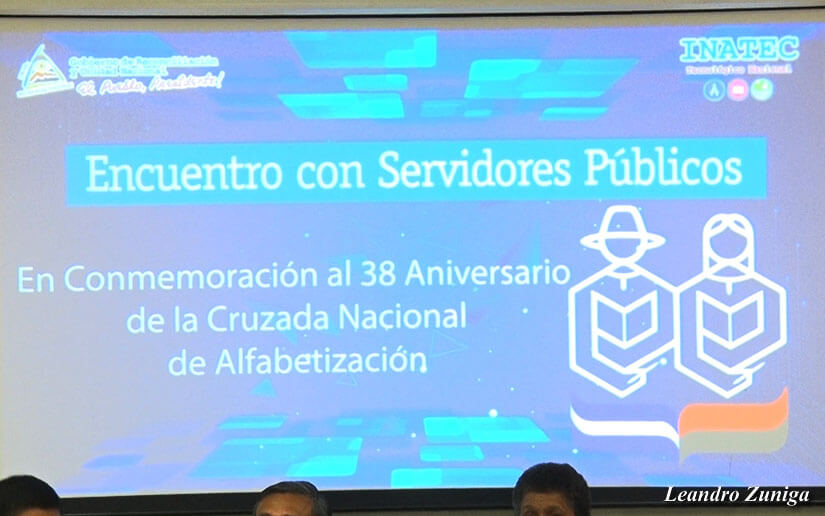 Trabajadores de la educación técnica celebran 38 años de la Cruzada Nacional de Alfabetización