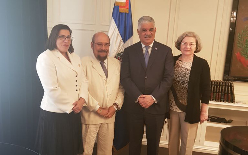 Delegación nicaragüense sostiene encuentro con Canciller Dominicano