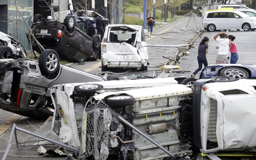 Al menos seis muertos y más de 120 heridos: El mayor tifón de los últimos años azota Japón