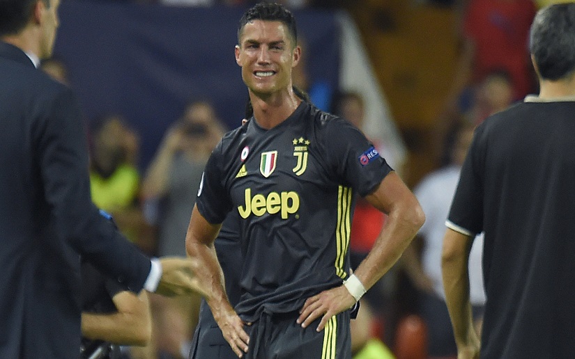 ¿El manotazo le costó la expulsión a Ronaldo?