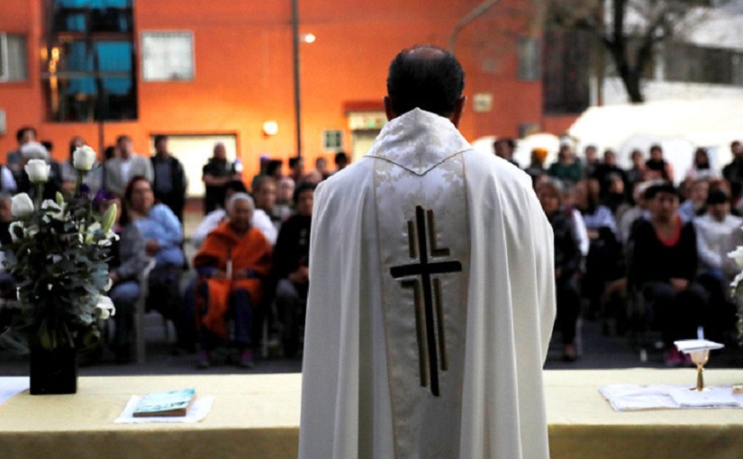 La Iglesia católica mexicana busca acabar con los curas pederastas