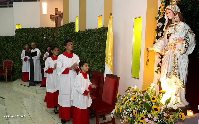 Celebran Eucaristía en honor a la Virgen de La Merced