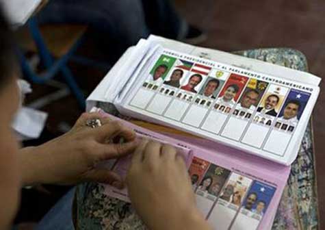 TSE de Honduras extiende por una hora más jornada electoral