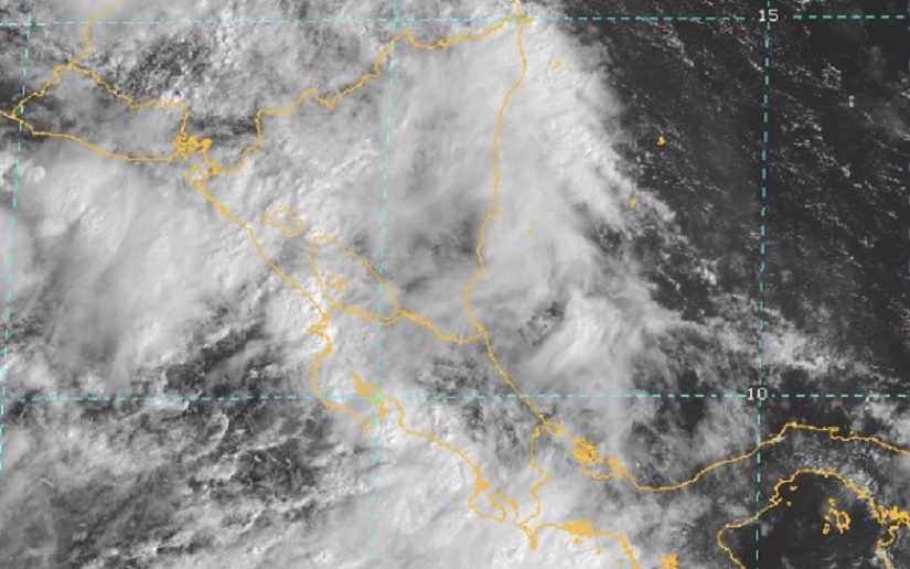 Gobierno declara alerta roja en departamentos afectados por las lluvias