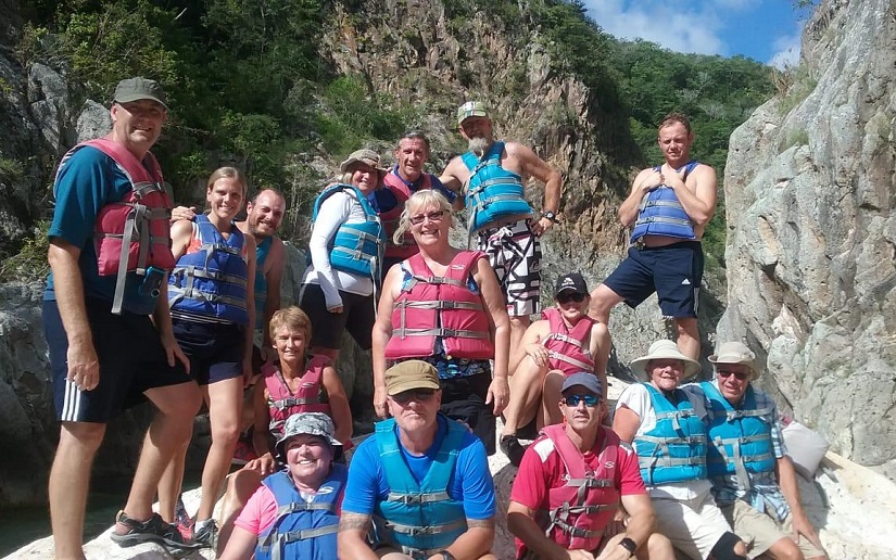 Turistas ingleses visitan el Cañón de Somoto