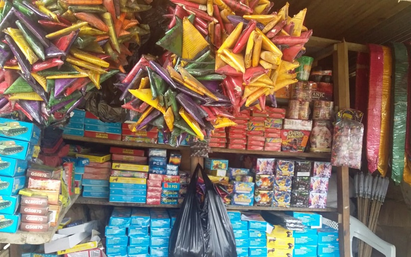 Comerciantes de pólvora en Siuna ya instalados para recibir a los compradores
