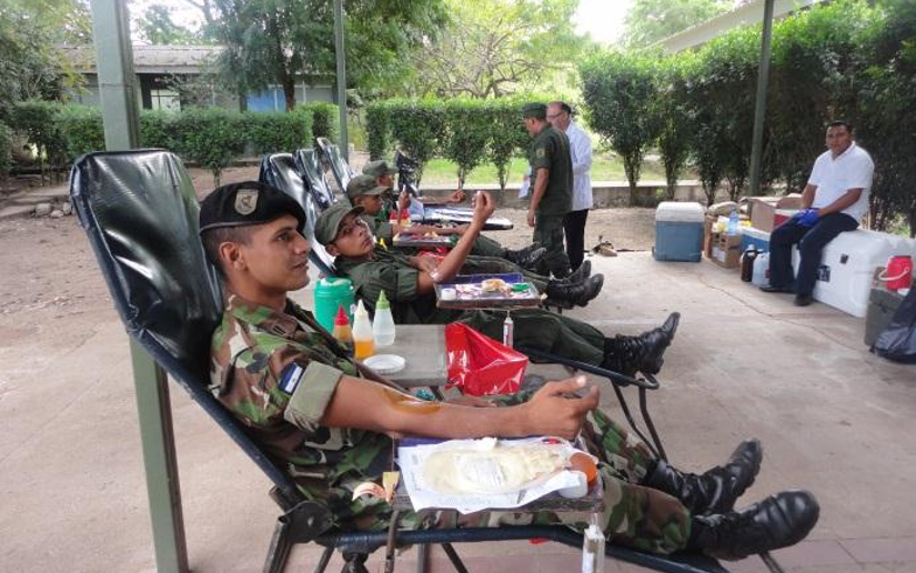 Ejército participa en jornada de donación de sangre