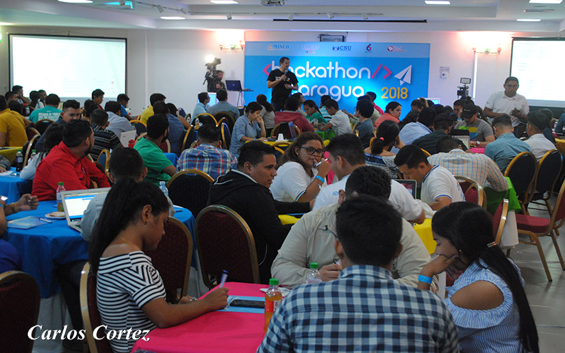 Jóvenes talentos e innovadores participan en la segunda edición del Ideathon 2018