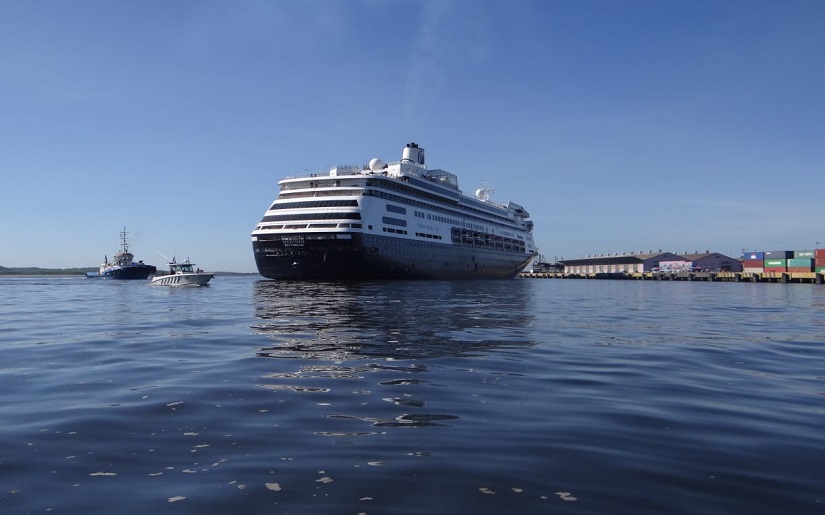 Fuerza Naval brindó protección y seguridad al arribo del Crucero Volendam en Puerto de Corinto