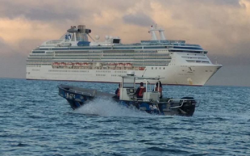 Fuerza Naval brindó protección y seguridad al arribo del crucero Coral Princess, en la bahía de San Juan del Sur