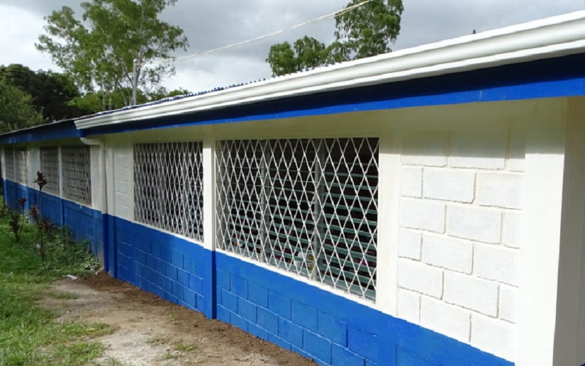 Así luce ahora la escuela Enmanuel Mongalo en Diriomo