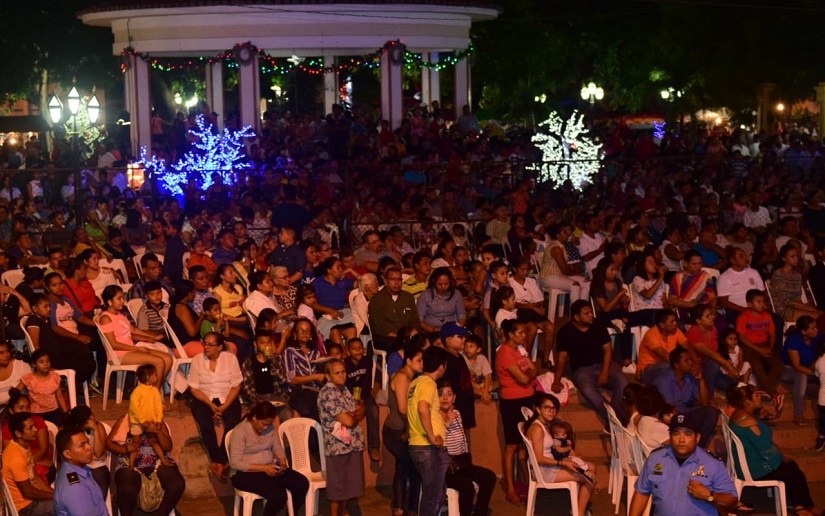 Serenata de amor a la Inmaculada Concepción de María