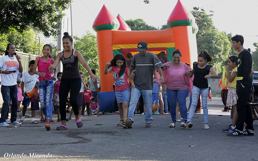 Promotoría Solidaria comparte una tarde recreativa con niñez y familias del barrio Oscar Lino Paz