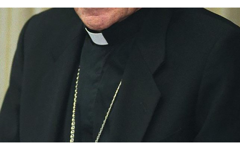 Papa acepta dimisión de cura chileno acusado de presunto abuso sexual a menor