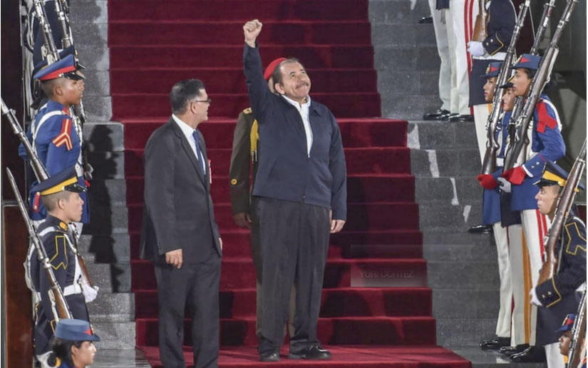 Comandante Daniel participa en juramentación del presidente Nicolás Maduro
