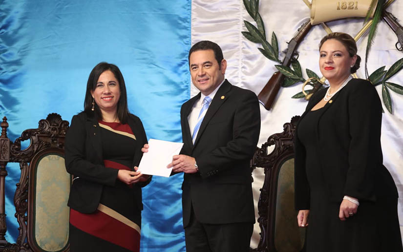 Embajadora de Nicaragua en Guatemala presenta cartas credenciales al Presidente Jimmy Morales
