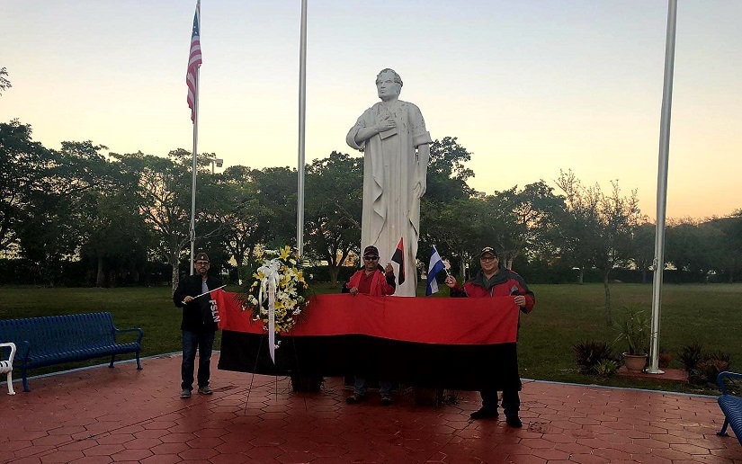 Ofrenda a Rubén Darío en Miami
