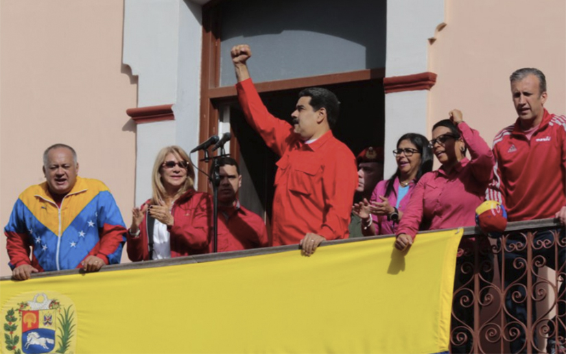 Pueblo de Venezuela se toma las calles en respaldo al Presidente Nicolás Maduro