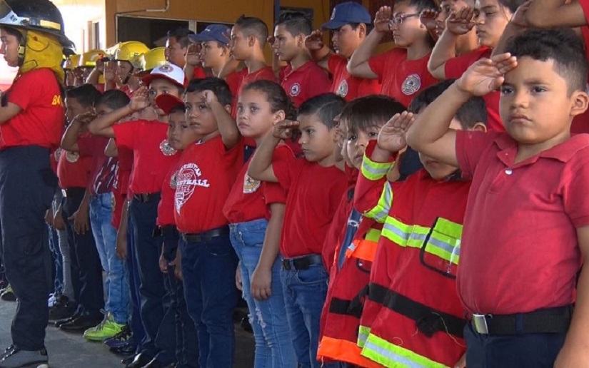 Brigada Infantil de Bomberos celebra 24 años de fundación