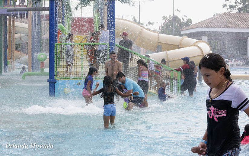 Este verano el parque acuático es la opción predilecta de la niñez