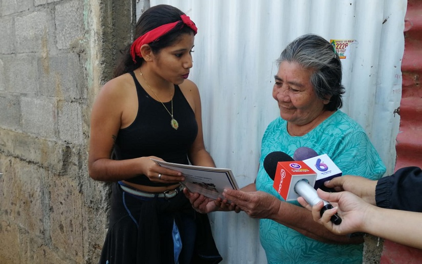  Más de 20 protagonistas del distrito V de Managua reciben títulos de propiedad