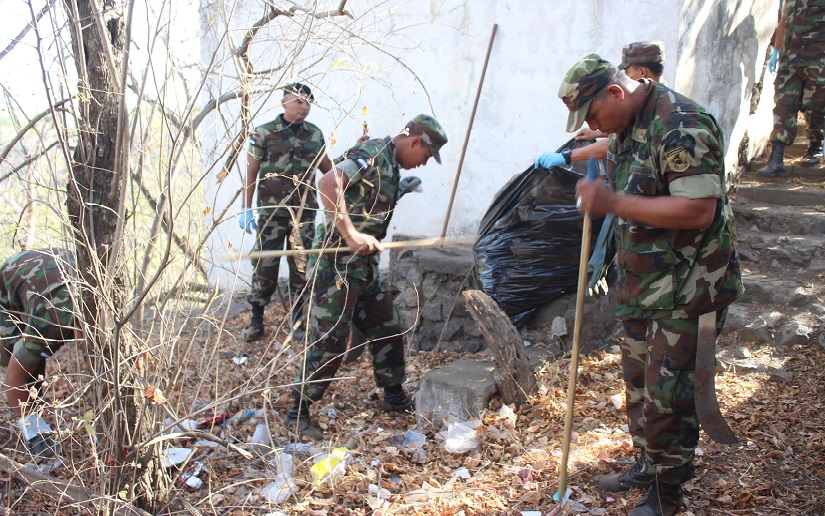  Ejército de Nicaragua participó en jornada ecológica en la laguna de Asososca