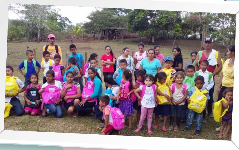 Gobierno de Nicaragua distribuyó paquetes escolares en todo el país