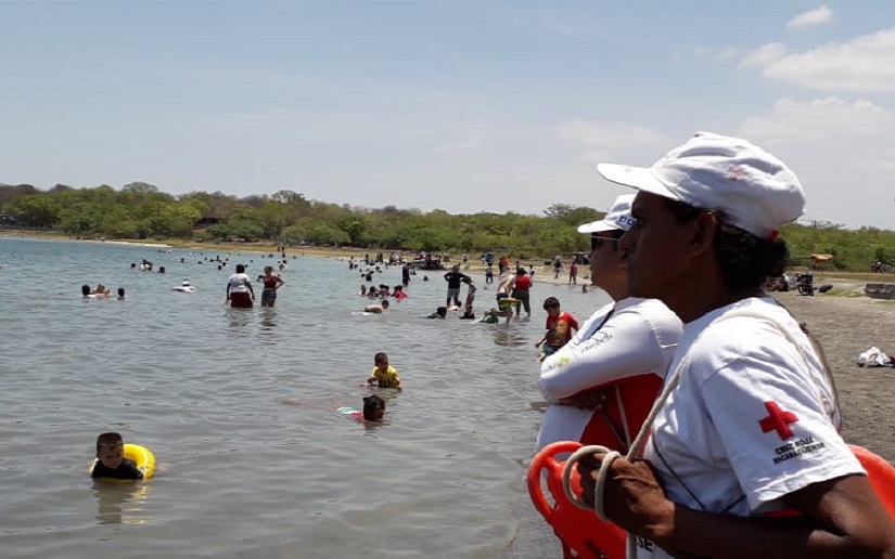 Aguas de Xiloá son predilectas para paliar altas temperaturas