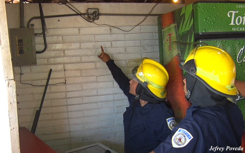 Bomberos realizan inspecciones técnicas en bares y restaurantes de Xiloá