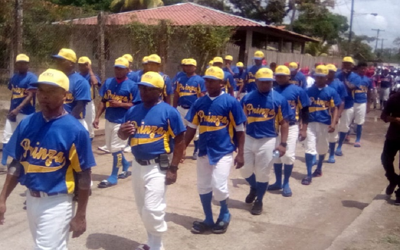 Se inaugura Serie de Béisbol del Caribe en la Cruz de Río Grande