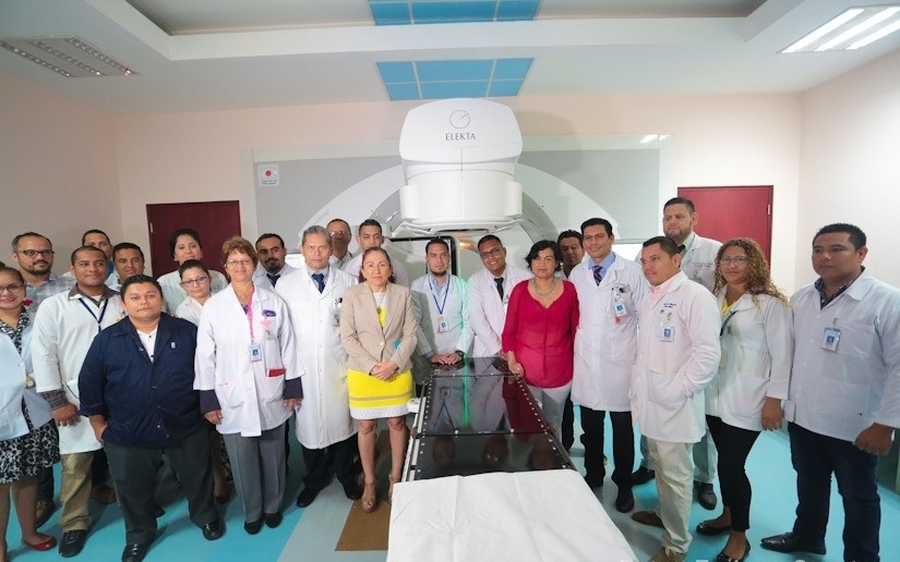 Nicaragua inicia tratamiento con acelerador lineal para combatir el cáncer