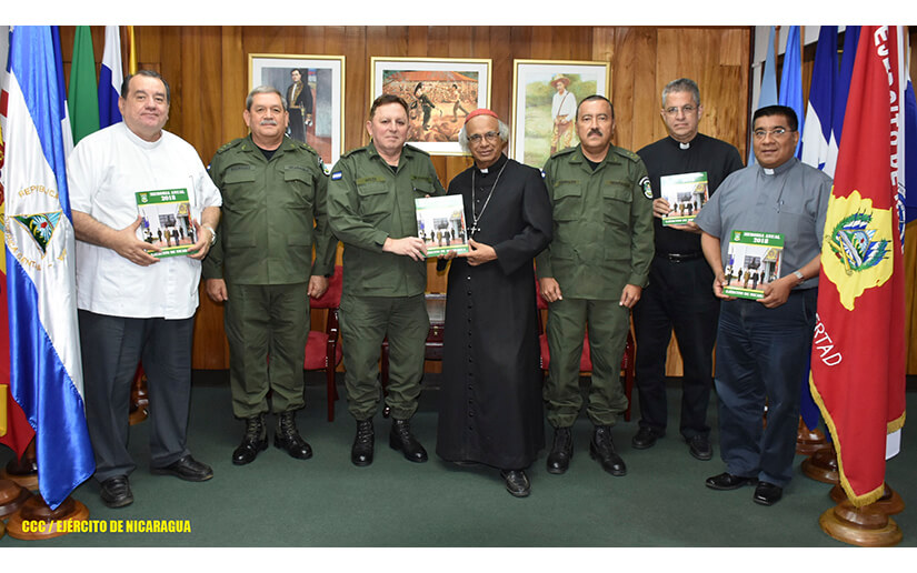 Ejército de Nicaragua presenta memoria anual 2018 al Cardenal Leopoldo Brenes