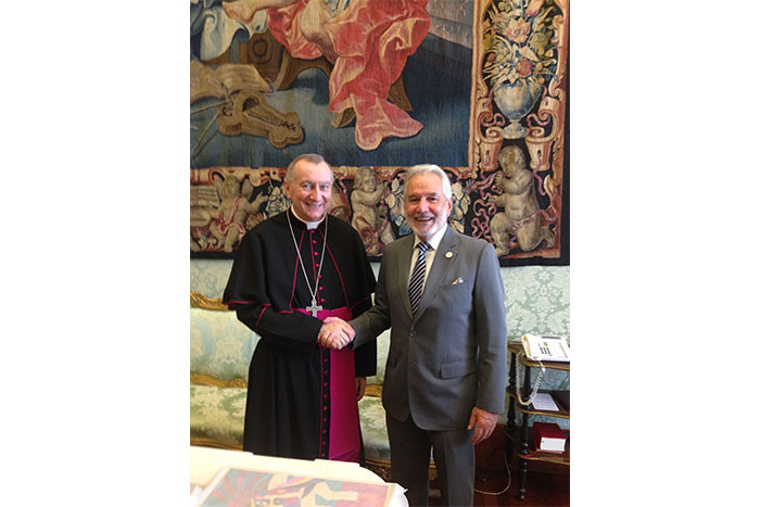 Rosario informa sobre encuentro entre Canciller Santos y Secretario de Estado del Vaticano