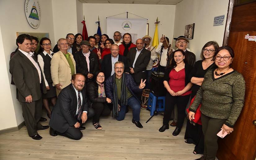 Embajadas de Nicaragua en México y Colombia conmemoraron natalicio del General Augusto C. Sandino