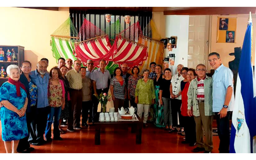 Vecindad solidaria visita Embajada de Nicaragua