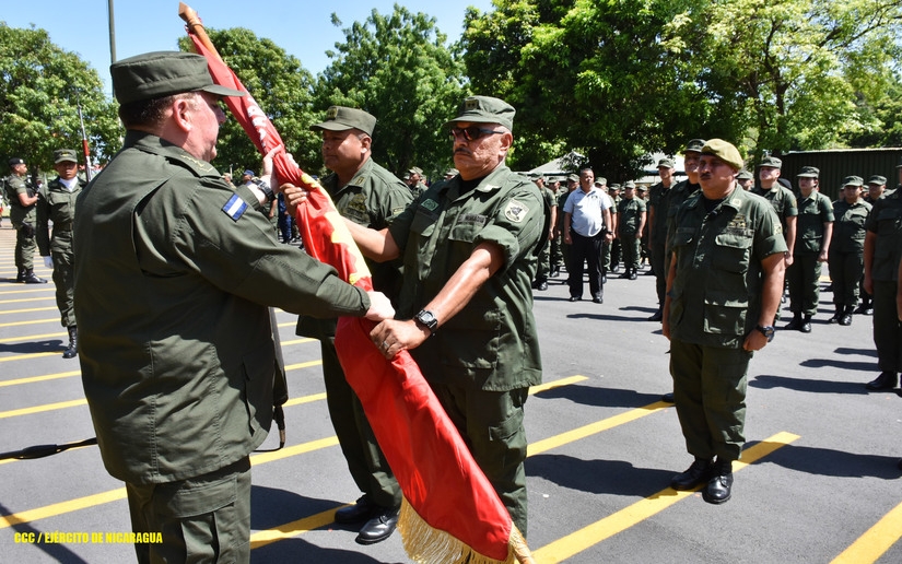 Ejército de Nicaragua realiza traspaso de mando del Regimiento de Comandancia