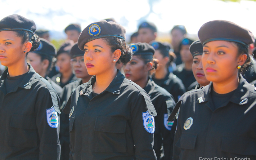 Academia gradúa a 635 nuevos Policías