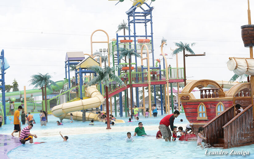 Fin de semana familiar en el Parque Acuático de Managua