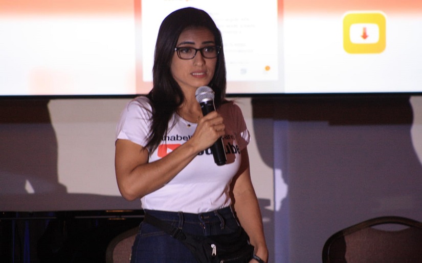 #NicaraguaDigital2019: ¿Cómo crear un canal de YouTube por Anabella Galeano? 