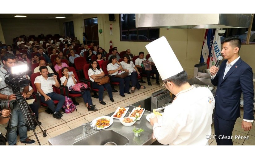 Chefs de Taiwán imparten demostración gastronómica en Nicaragua