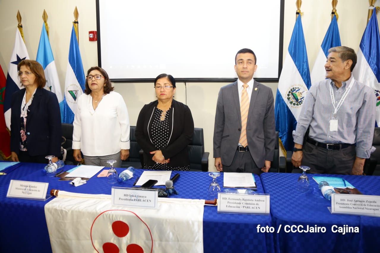 Parlacen reconoce a Nicaragua como país ejemplo en restitución de derechos educativos y reconocimiento de pueblos indígenas