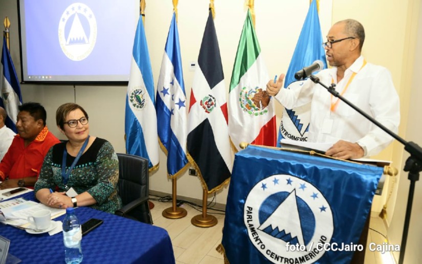 Gobierno de Nicaragua saluda a diputados del Parlacen 